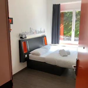 Easyhotel West 2* Цюрих